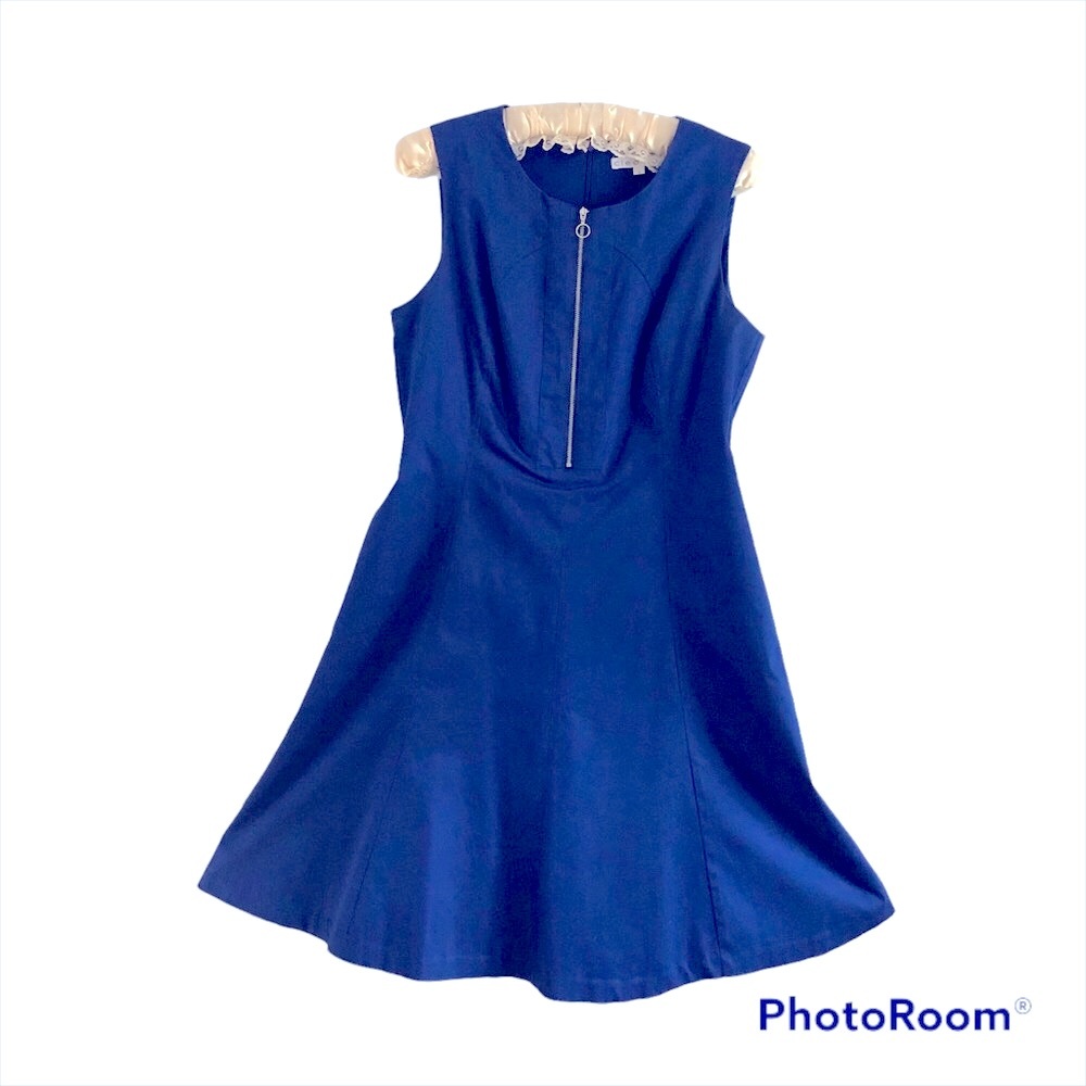 Cleo ladies size 14 beautiful blue zip up dress